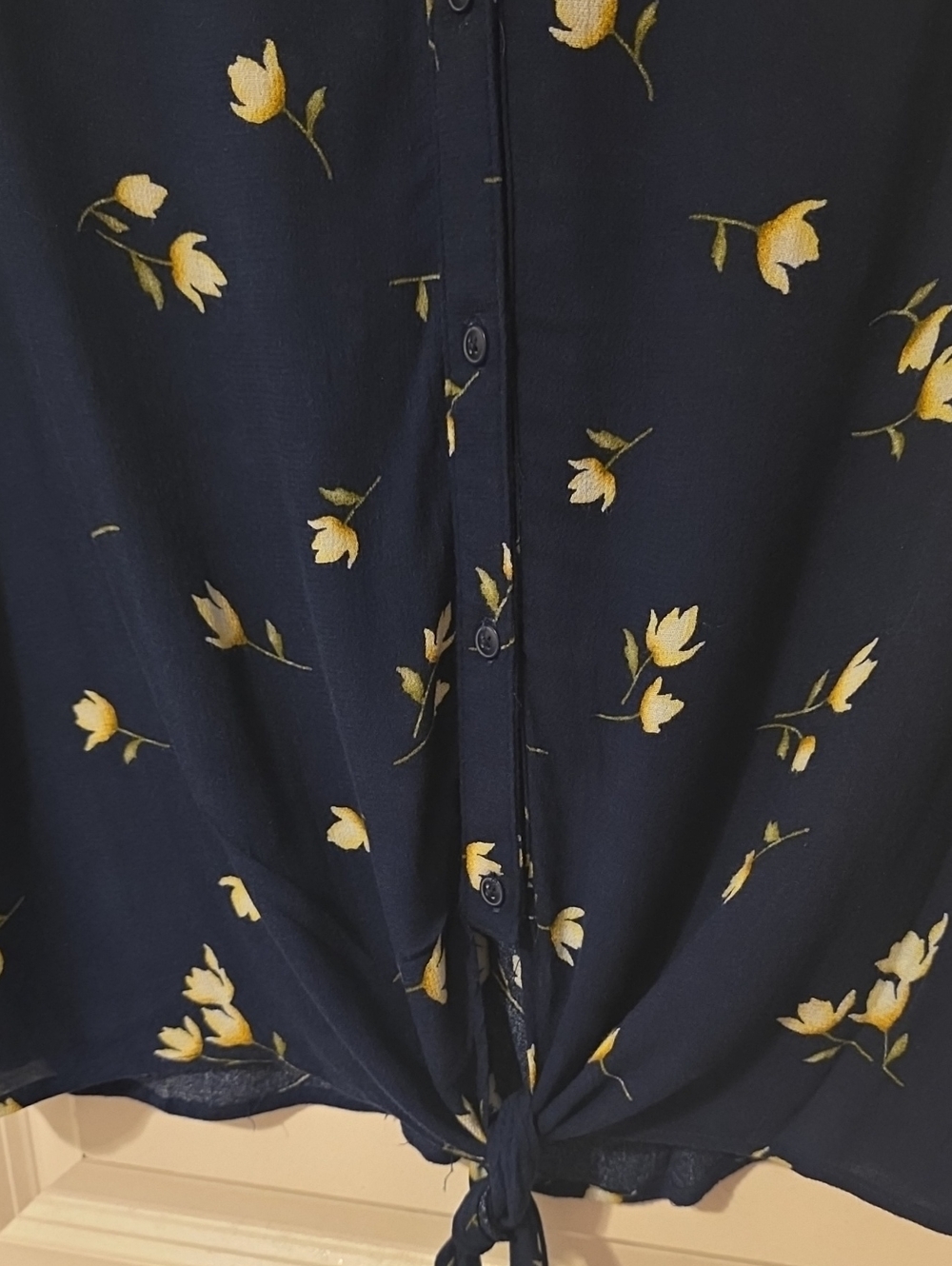 Lucky Brand Sleeveless button-down tie-front hem Size XL - Picture 5 of 5
